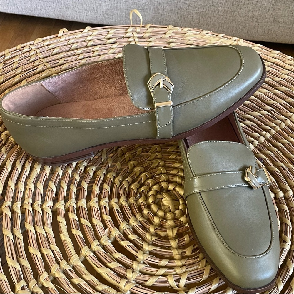 Rockport Women’s Buckle Loafer Sz-9 - Picture 12 of 13
